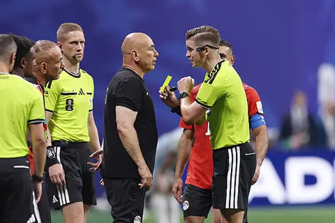 على رأسهم حسام حسن وزيكو.. تقارير: فيفا يصدر عقوبات بعد كأس العالم